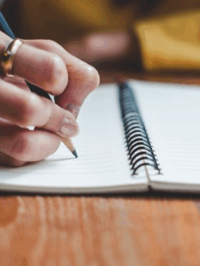 Handwritten letterq